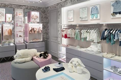 Display modern baby shop design interior. Baby Shop Design Interior Apparel Store Design - Boutique ...