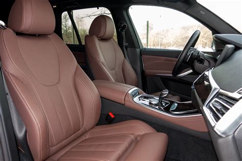 M accents are found throughout the interior, too. 2019 BMW X5: 9 Things We Like, 4 Things We Don't | News | Cars.com