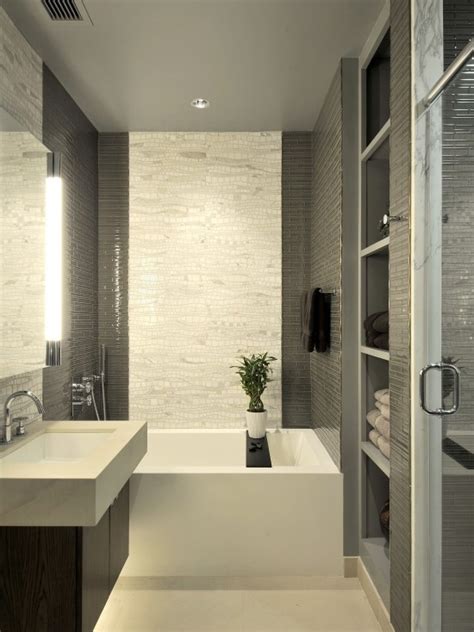 From expansive floor to ceiling mirrors to brass accents and freestanding tubs, you can transform your bathroom into a beautiful modern bathroom design in no time. 35 Modern Luxury Small Bathroom Designs Ideas » EcstasyCoffee