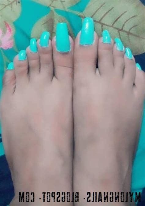 El hashtag #longtoenails ( o lo que es lo mismo, uñas de los pies largas) ya es tendencia en instagram y son muchas las personas que están subiendo sin embargo, todas estas tendencias se habían centrado principalmente en las manos, dejando a las uñas de nuestros pies vivir tranquilas y llevar. 10張「看了照片還是難以置信，讓人很想全部剪掉」的超長腳指甲! - boMb01