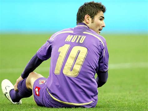 Adrian mutu a devenit adrian murgu! Adrian Mutu : Adrian Mutu Joins Dinamo Bucharest As Club S ...