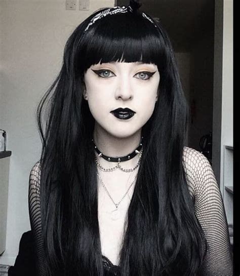 And more bursts of good news won't really change the outlook for an index that has already rallied ~80% in a year. 14 Goth Hairstyles That Will Help You Slay Halloween ...