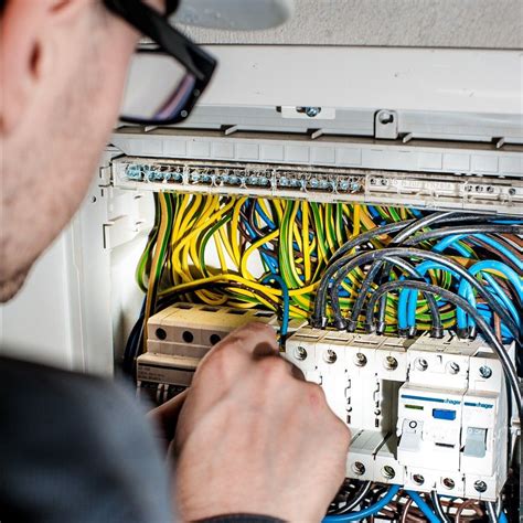 General contractors know that faulty or shoddy electrical installations can cause problems for years, and reflect poorly upon themselves. Need new construction wiring done? Contact Everyday ...