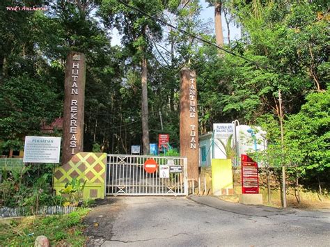 3d art galleries and upside down houses. Port Dickson - Tanjung Tuan Beach Hiking