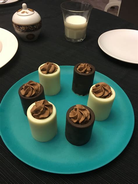 This chocolate mousse recipe makes a very thick chocolate mousse that holds it's shape when piped. Chocolate Shot Glasses with Mousse | Chocolate shots ...