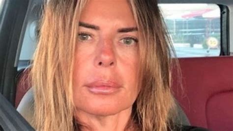 Sapete cosa faceva paola perego agli esordi nel mondo dello spettacolo? Paola Perego mette le cose in chiaro: il duro messaggio