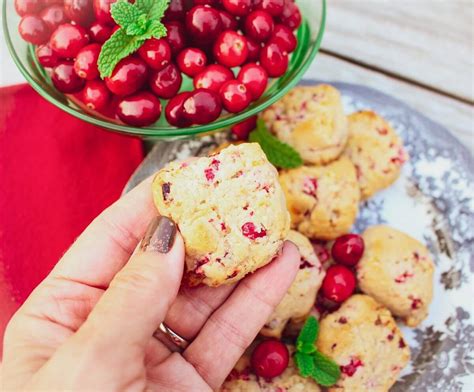 When the holiday season rolls around, my favorite cookies to make are brownie cookies, sugar cookies, and easy vegan shortbread cookies. Vegan Cranberry Orange Shortbread Cookies - Sharon Palmer ...