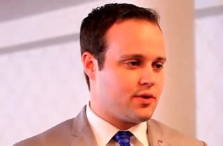 Josh duggar's defense team moves to delay child pornography trial, prosecution responds. Josh Duggar's 'Shocked' and 'Furious' Family Members Hope ...