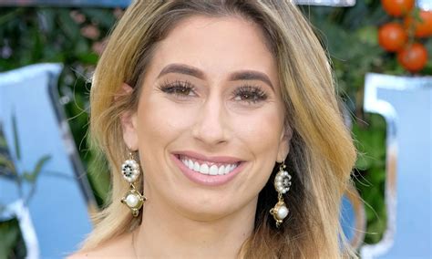So many of you asking this and how my 'bump' is growing. Loose Women's Stacey Solomon reveals surprising parenting ...
