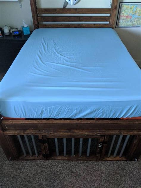 Let's start with the bed, you can get carried away by trying to dismantle the entire frame in one go. Dungeon Bed | Etsy