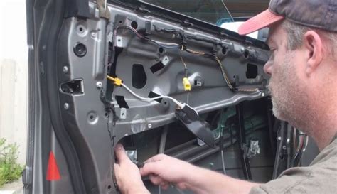Maybe you would like to learn more about one of these? 3 cara mudah baiki tingkap kuasa (power window) • Motoqar