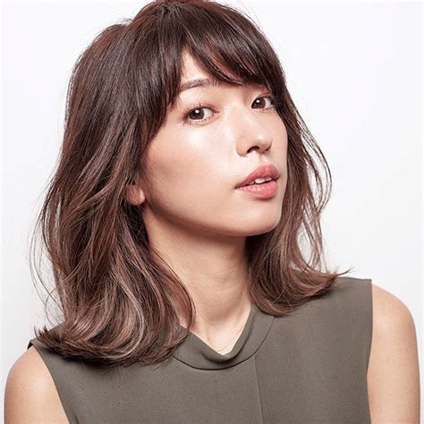 ヘアカラーを長持ちさせるコツとは？40代からの髪色は白髪を ...