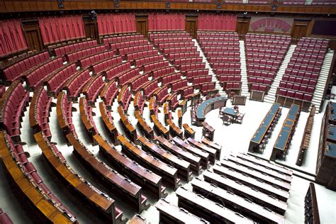 16:00 trasmissioni delle sedute del parlamento: Il 24 maggio 2016, presso la Camera dei Deputati , l ...