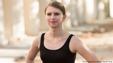 Chelsea elizabeth manning is an american activist and whistleblower. Chelsea Manning aus Beugehaft entlassen - vorerst