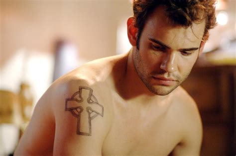 Rossif sutherland (born september 25, 1978) is a canadian actor. Rossif Sutherland - Rossif Sutherland Photo (36330230 ...