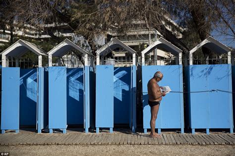 Find contemporary cabins beach made with the finest materials. UK weather to see storms on Christmas Eve as more floods ...