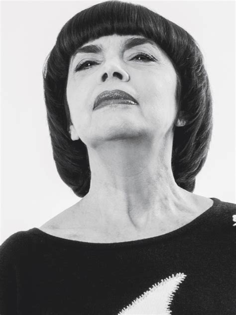 Hommage au président de la république française monsieur valéry giscard d'estaing mireille et valéry giscard d'estaing. Mireille Mathieu im Interview ohne Worte - SZ Magazin