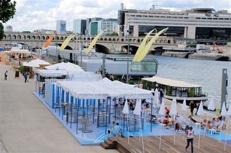 Piscine josephine baker floating swimming pool in the seine de piscine josephine baker. Piscine ouverte à Paris : Joséphine-Baker - 13e | Bons ...