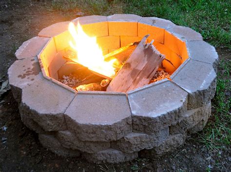 A backyard fire pit is a great spot to huddle around when the sun goes down and the temperature drops, or when you're having a killer outdoor party and grilling up a bunch of meat and vegetables for. 20 Outdoor Fire Pit Tutorials