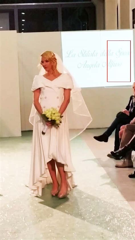 Ecco un altro vestito vintage anni 70 che ricorda un classico tailleur. Corto Abiti Da Sposa Anni 70 / Abiti Da Sposa Corti E ...