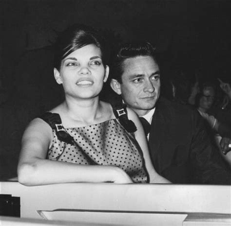 She was the first wife of singer johnny cash. 🥇Vivian Liberto, la ex esposa de Johnny Cash - Datosdefamosos