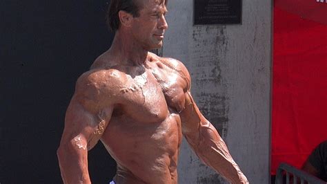 4 мин и 7 сек Bill McAleenan - 58 Year Old Light Heavyweight Bodybuilder ...