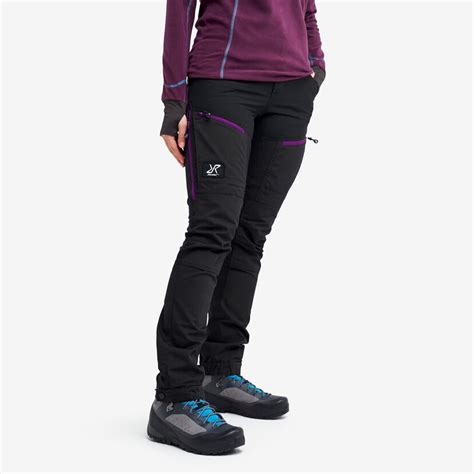 Do you agree with revolutionrace's star rating? Damen Outdoor & Wanderhose | RevolutionRace