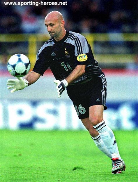 Fabien barthez ist ein ehemaliger fußballspieler aus франция, (* 28 июня 1971 г. Fabien Barthez | Futebol, Melhores jogadores