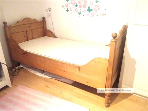 Für eine einzelne person ist eine liegefläche von 90 x 200 cm eine komfortable standardgröße. Ikea Hemnes Bett 90x200 | Ikea hemnes bett, Bett 90x200 ...