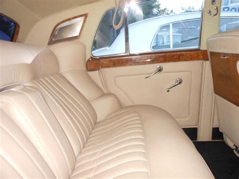 Each listing comes with a free report! Used 1960 Rolls-Royce Silver Cloud for sale #WS-10066 | We ...