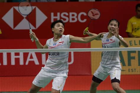 Pasangan ganda putri indonesia greysia polii dan apriyani rahayu merebut medali emas pertama bagi kontingen indonesia di olimpiade tokyo. Thailand Open 2021 - Menang Mudah atas Wakil Kanada, Ini Resep Greysia/Apriyani