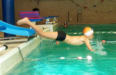 Le centre commercial a été évacué. Apprentissage de la natation en Ile-de-France : pourquoi ...