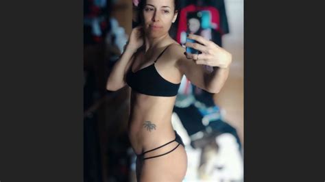 Llegó a pesar 38 kilos, venció la anorexia y hoy es la gurú del cardio de la felicidad. Exitoina | Mariana Brey hizo un destape hot a dos meses de ...