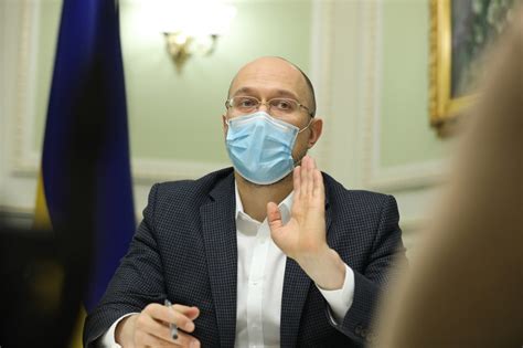 Вакцина «ковивак» может стать наиболее надёжной среди всех российских вакцин, однако её эффективность будет сильно зависеть от качества производства, рассказал «парламентской газете» заведующий лабораторией института молекулярной генетики российской академии. Вакцинация от COVID - Шмыгаль поручил проверить информацию ...