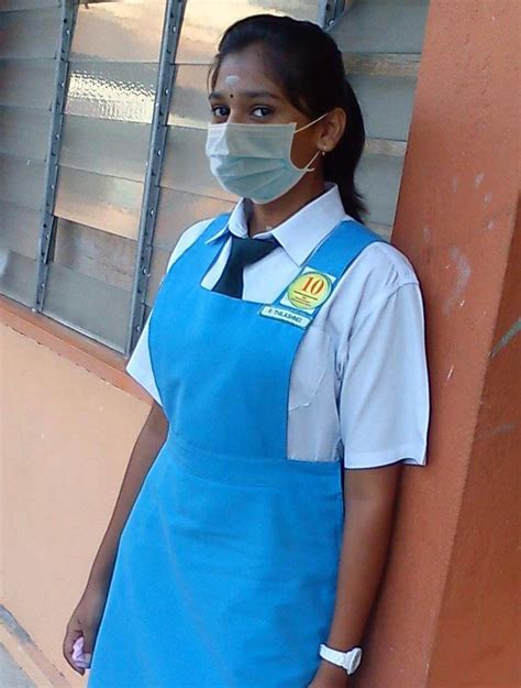 Beli aneka produk surgical mask online terlengkap dengan mudah, cepat & aman di tokopedia. Malaysian High Secondory school girl wearing surgical mask ...