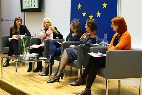 It signed the council of europe's convention 10 years ago at its launch in the turkish city of istanbul. Kampf gegen Gewalt in der Familie - die Istanbul ...