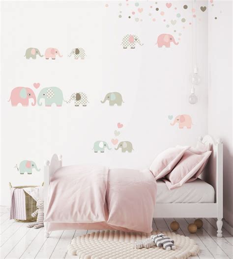 Weitere ideen zu babyzimmer, babyzimmer ideen, zimmer. Wandtattoos „Elefanten" Taupemintnude von Wandtattoo ...