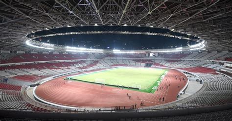 Selama pesta olahraga asia 2018, stadion ini menyelenggarakan upacara pembukaan78 dan walaupun stadion ini dikenal sebagai stadion gelora bung karno atau stadion gbk, nama. Rusaknya Stadion GBK Usai Final Piala Presiden 2018 ...