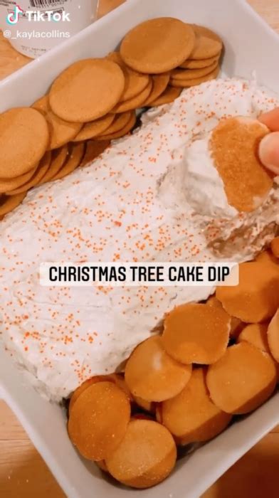 For the 3rd day before christmas we are making these cute little debbie inspired cakes! Little Debbie Christmas Treecakes Recipe - Is Little ...