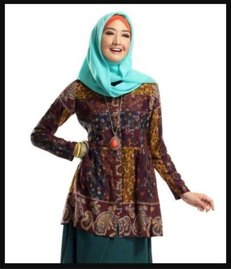 Warnabiru.com powered by warna biru media. Model Baju Batik Atasan Rok / 18 Inspirasi Baju Batik Wanita Terbaru Untuk Membantumu Tampil ...
