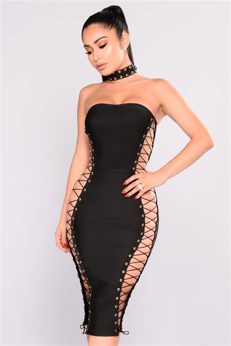 Wedding gowns can cost thousands which can eat up a large portion of your wedding budget. Sexy Stacey Lace Up Dress - Black