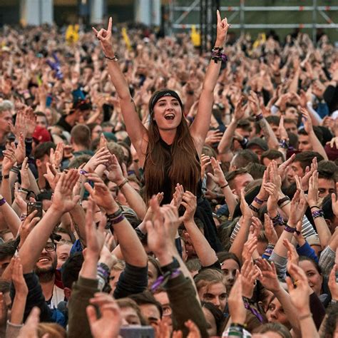 The rock am ring festival, which was due to run until sunday, is an annual event held at the nürburgring arena near the historic city of nürburg focused mainly on rock and metal music. 48 Top Pictures Wann Ist Rock Am Ring / Rock Am Ring Posts ...
