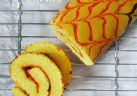 Resep dan cara membuat bolu pisang 1 telur ini bisa dibuat dengan cara dikukus dan dipanggang dalam oven. Bolu Mentega 5 Telur Tanpa Sp Dan Bp : Bolu Gulung 2 Telur Tanpa Sp - Cara menyiapkannya memang ...