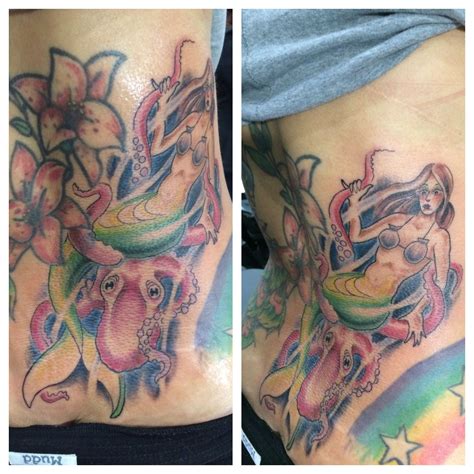 Since ancient times, the great war chiefs and other famous men decorated their bodies with gorgeous sea mermaid octopus tattoo, telling of their exploits and changing social status. Kris Smith made this awesome octopus and mermaid tattoo ...