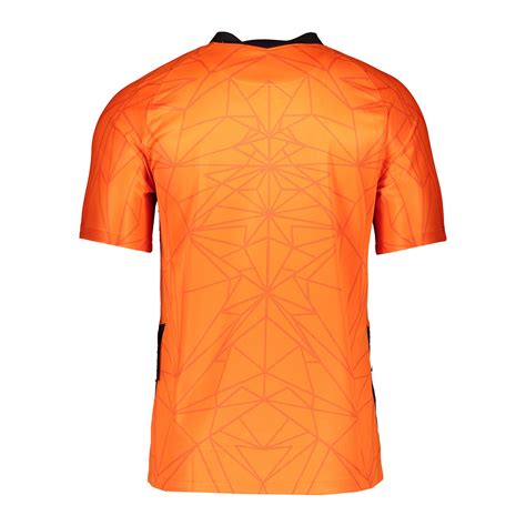 Alle infos zu kader, trainer und terminen gibt es hier für sie im überblick. Nike Niederlande Trikot Home EM 2020 Orange F819 orange