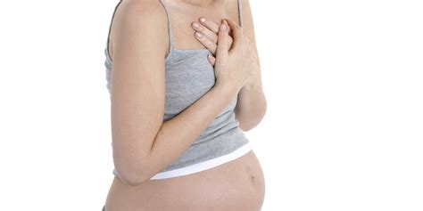 Meski terlihat ringan, tetapi penanganan terhadap sakit di ulu hati tetap perlu dilakukan. Tips untuk Mengatasi Sakit Dada di Masa Kehamilan