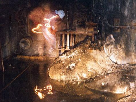 Chernobyl disaster an inside look 3d. The Elephant's Foot of the Chernobyl disaster, 1986 : interestingasfuck