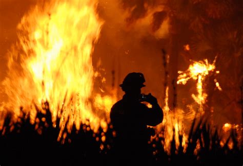 Despre aceasta scrie hurriyet daily news. Incendiu violent la biserica "Schimbarea la Faţă" de pe Tabor. Călugării au fost evacuați de ...