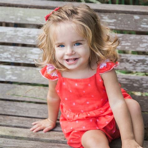 Angie is a beautiful little toddler (i dare say she's as cute as shirley in my other save or janine when she was a toddler). How to Choose Cute Fourth of July Outfits for Toddlers and ...