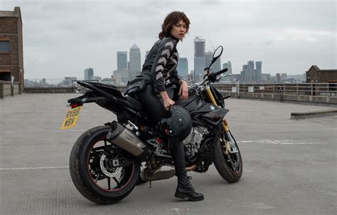 Recruited by mi6, british businessman greville wynne works with soviet spy oleg penkovsky to obtain intelligence on the cuban missile crisis. Wallpaper look, pose, figure, motorcycle, Olga Kurylenko ...